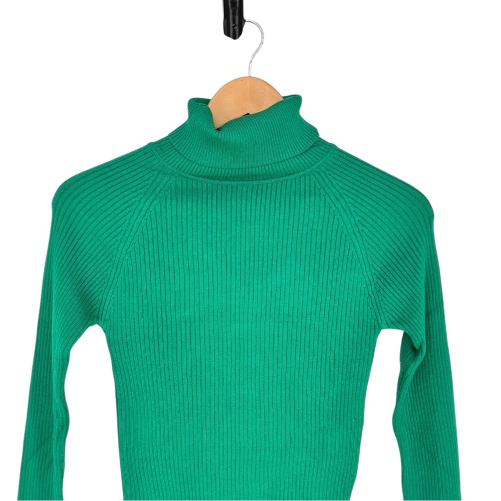 Love Tree Green Ribbed Turtleneck Sweater size Large Long Sleeves Stretch - Picture 3 of 14